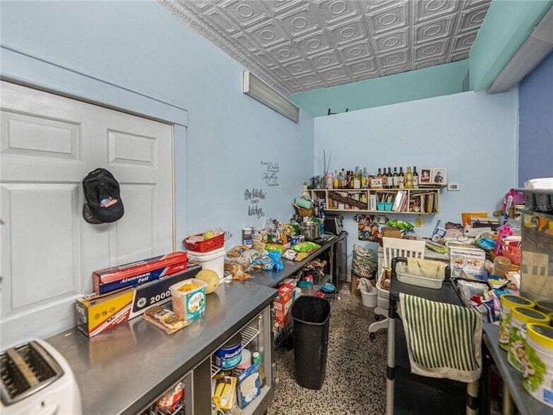 More Photos Of 135 S Central Ave, Bartow Storefront Retail Residential For Sale