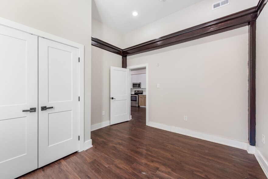 More Photos Of 5250 Wayne Ave, Philadelphia Apartments For Sale