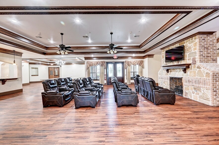 More Photos Of 18111 Timber Forest Dr, Humble Healthcare For Sale