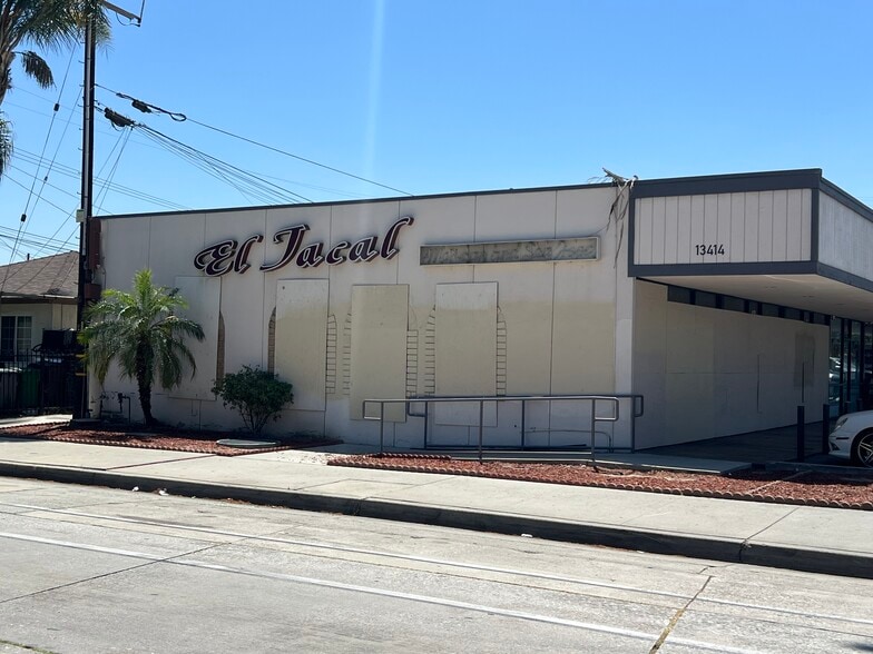 More Photos Of 13414 Ramona Blvd, Baldwin Park Storefront For Lease
