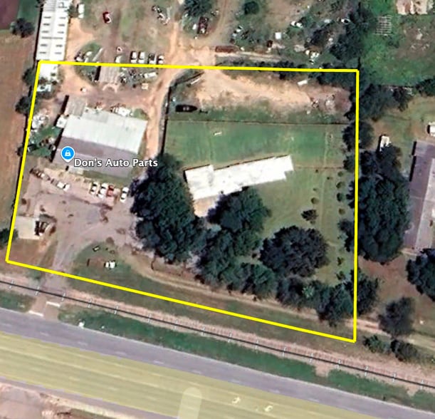 Primary Photo Of 3925 Business 83, Weslaco Auto Repair For Sale