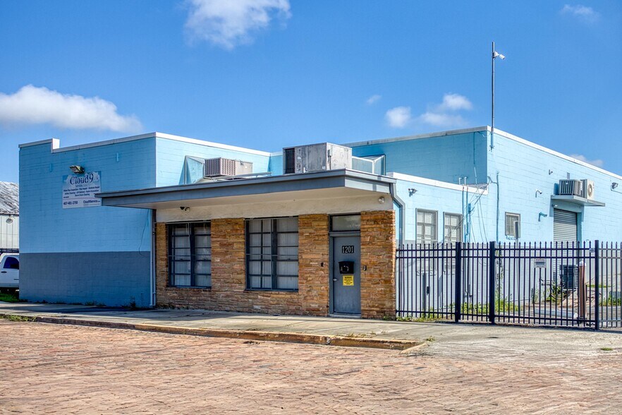 More Photos Of 1201 W Jackson St, Orlando Warehouse For Sale