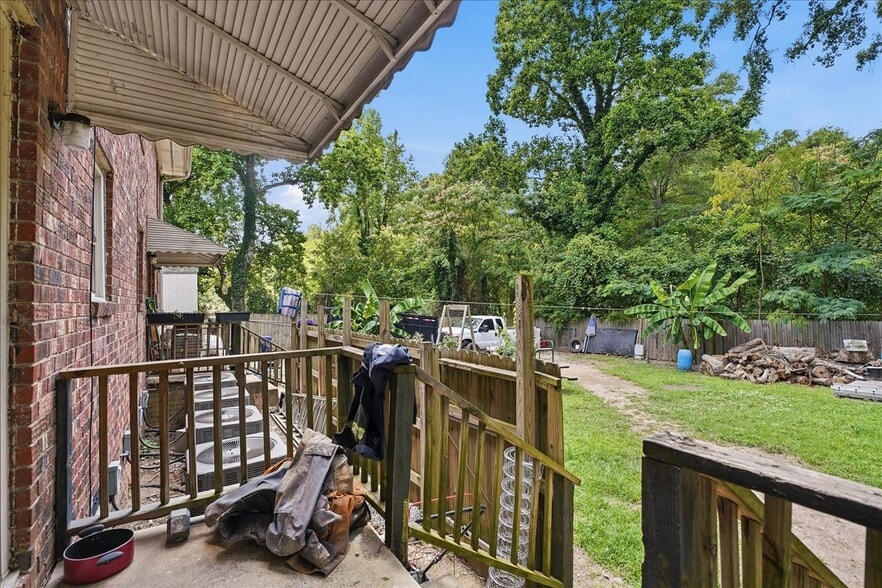 More Photos Of 18 Gandy Ave, Taylors Apartments For Sale