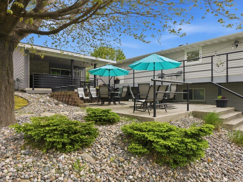 More Photos Of 8520 Gass Lake Rd, Newton Winery Vineyard For Sale