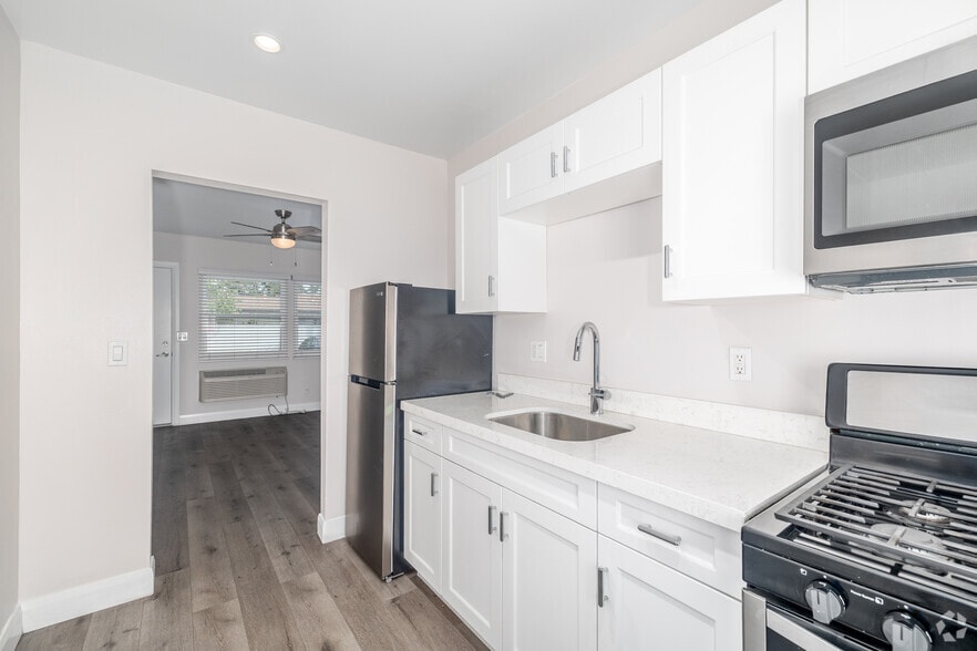 More Photos Of , Inglewood Multifamily For Sale