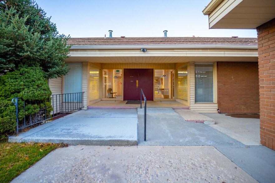 More Photos Of 560 S State St, Orem Office For Sale