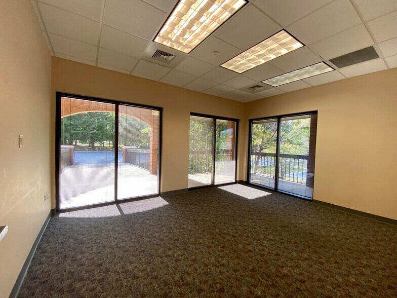 More Photos Of 1200 Brookstone Centre Pky, Columbus Office For Sale