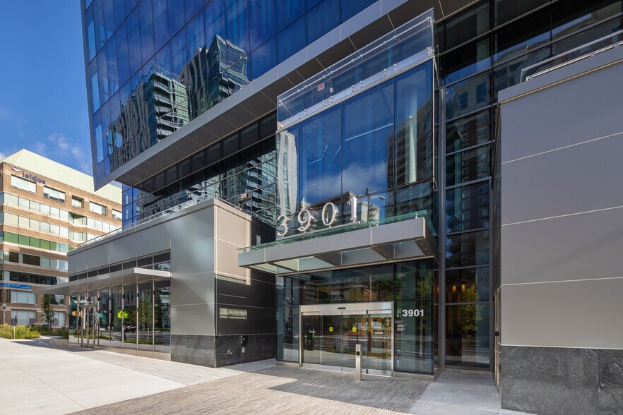 More Photos Of 3901 N Fairfax Dr, Arlington Office For Lease