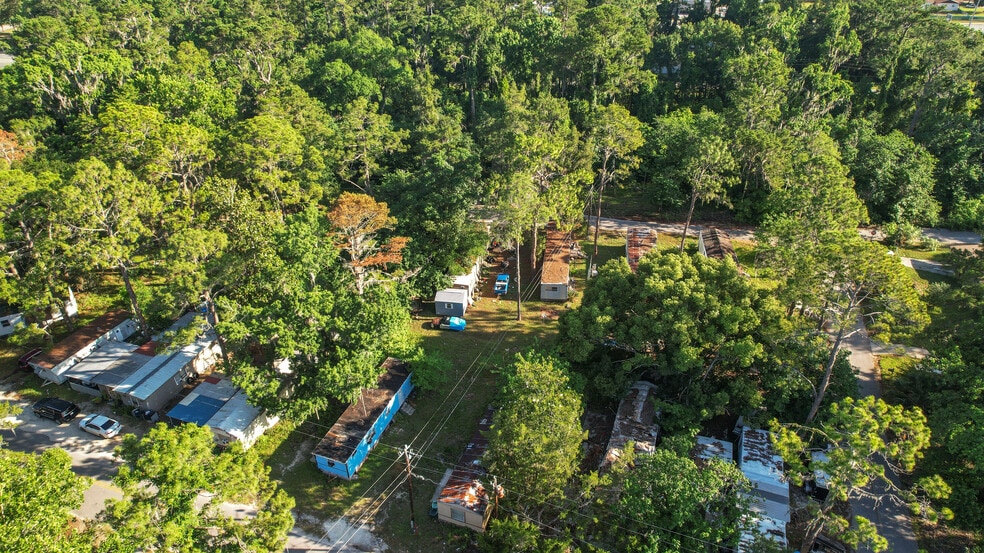 More Photos Of 224 SE Davie Ct, Lake City Manufactured Housing Mobile Home Park For Sale