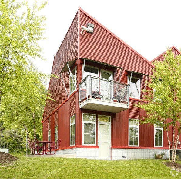 More Photos Of 3840-3849 S Water St, Pittsburgh Office For Lease