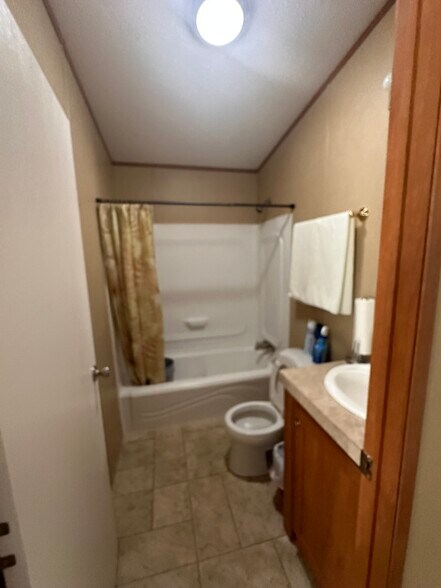 More Photos Of 30122 Three Notch Rd, Charlotte Hall Medical For Sale