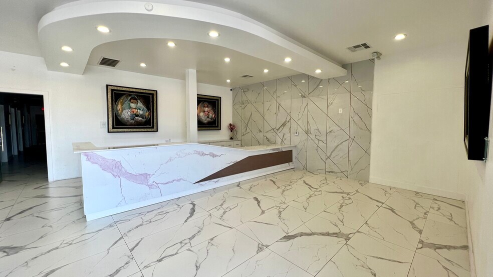 More Photos Of 12372 Garden Grove Blvd, Garden Grove Office For Sale
