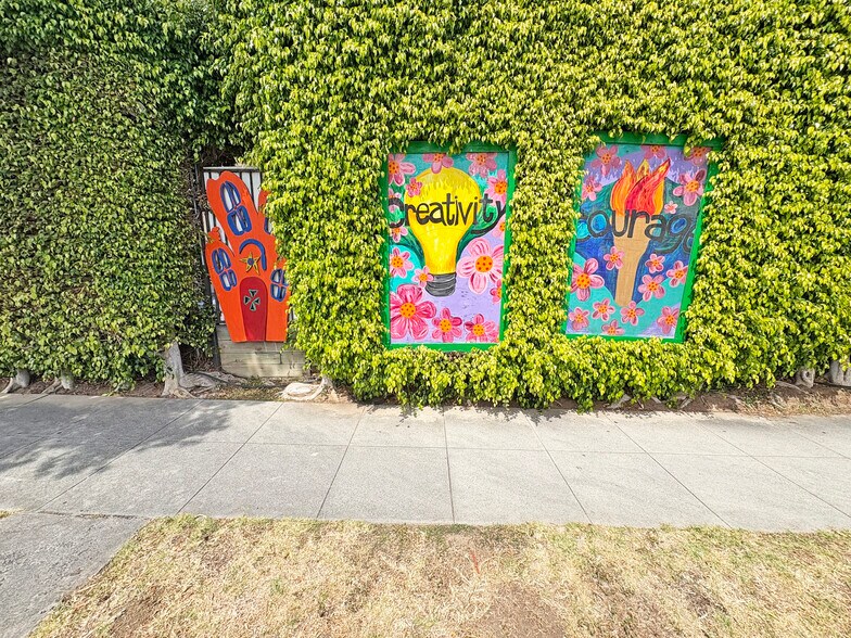 More Photos Of 1009 18th St, Santa Monica Schools For Lease