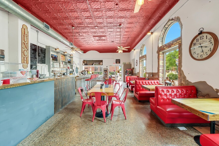 More Photos Of 100 W 4th St, Hobart Restaurant For Sale