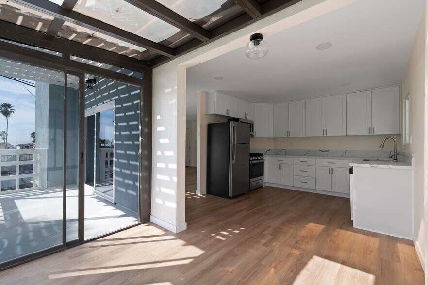 More Photos Of 102 E Avenida San Gabriel, San Clemente Multifamily For Sale