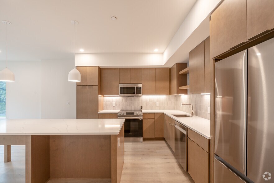 More Photos Of 44 Springside Ave, Arlington Apartments For Lease