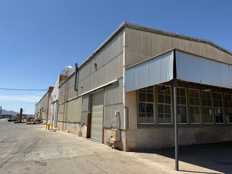 More Photos Of 1300 S Litchfield Rd, Goodyear Unknown For Lease