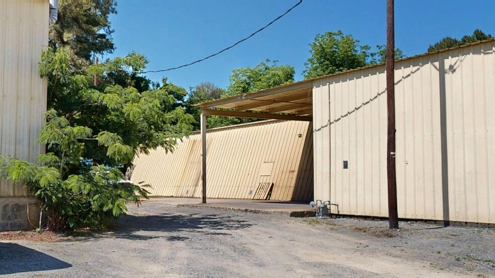 Primary Photo Of 3730 Overlook Rd, Raleigh Warehouse For Lease