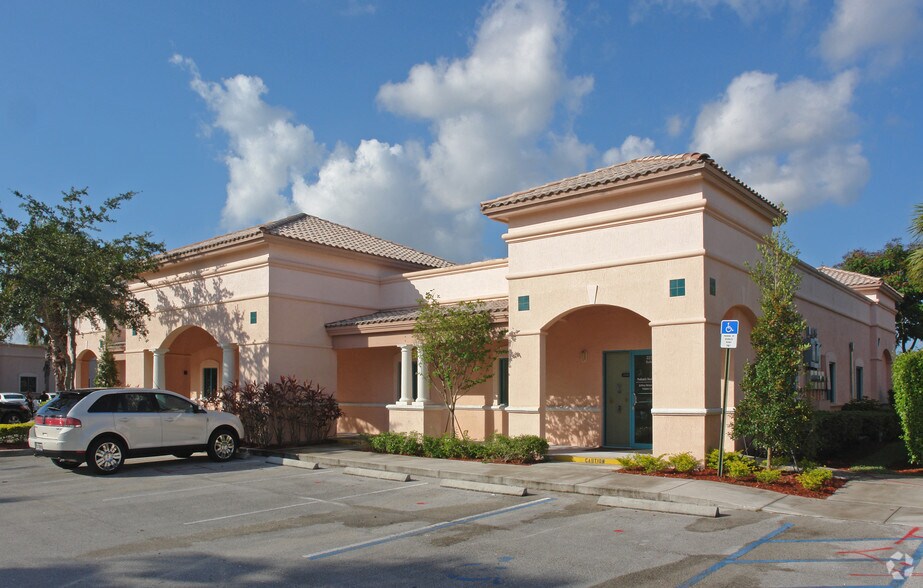 More Photos Of 2237 N Commerce Pky, Weston Office For Lease