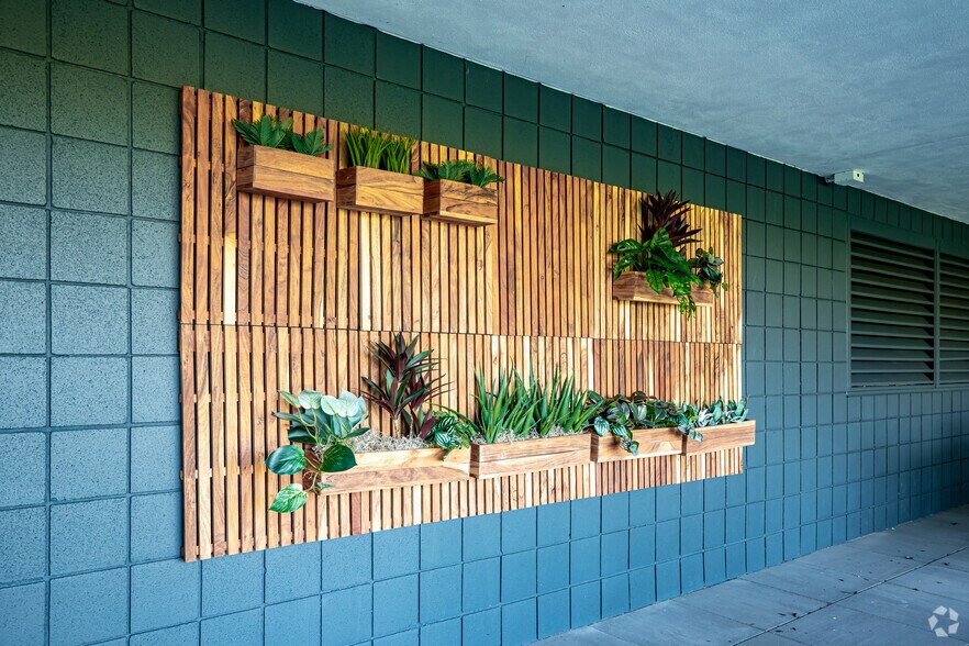 More Photos Of 12900 Whitewater Dr, Minnetonka Unknown For Lease