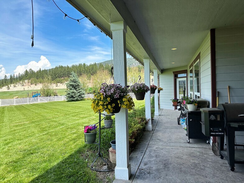 More Photos Of 124 Morrison Ln, Bonner Warehouse For Sale