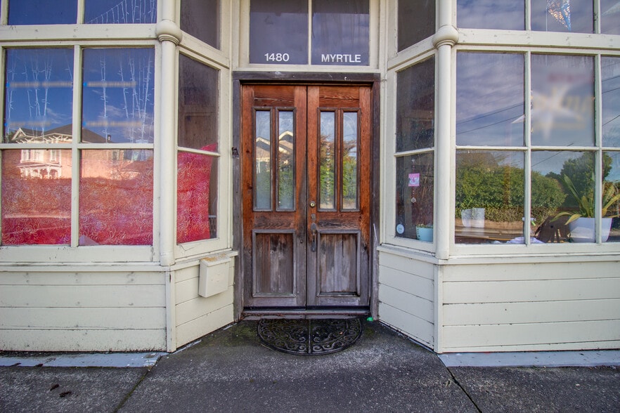 More Photos Of 1480 Myrtle Ave, Eureka General Retail For Sale