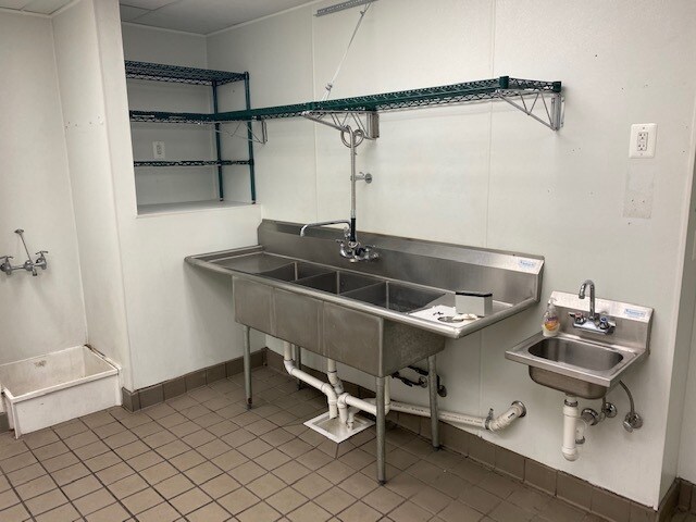 More Photos Of MD Exec Park - Joppa Rd & Lasalle Rd, Towson Office For Lease