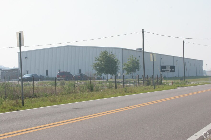 More Photos Of 3752 Copeland Dr, Zephyrhills Manufacturing For Sale