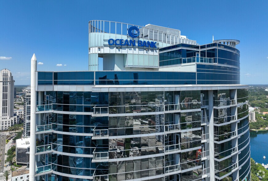 More Photos Of 111 N Magnolia Ave, Orlando Office For Lease