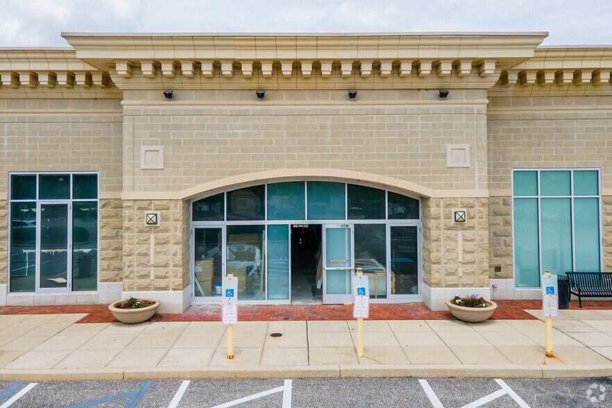 More Photos Of 301 Main St, Exton Unknown For Lease