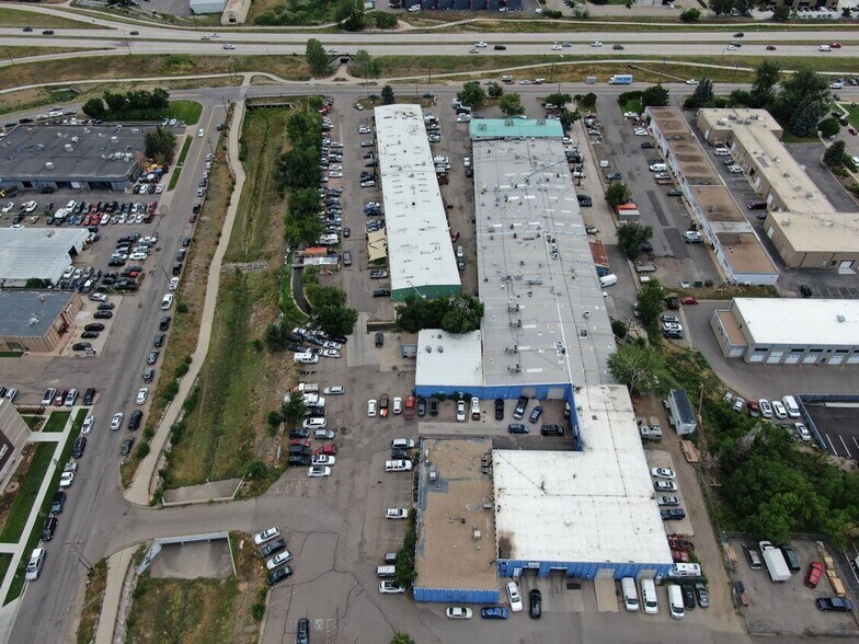 Primary Photo Of 4747 Pearl St, Boulder Service For Lease