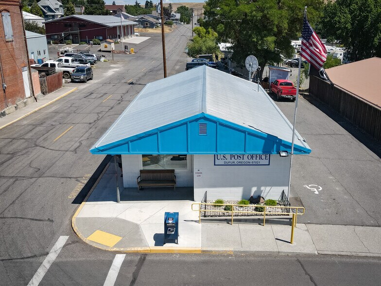 More Photos Of 96 N Main St, Dufur Post Office For Sale