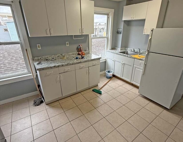More Photos Of 159-167 S Union St, Lawrence Apartments For Sale