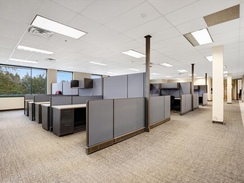 More Photos Of 8325 Jack Finney Blvd, Greenville Medical For Lease