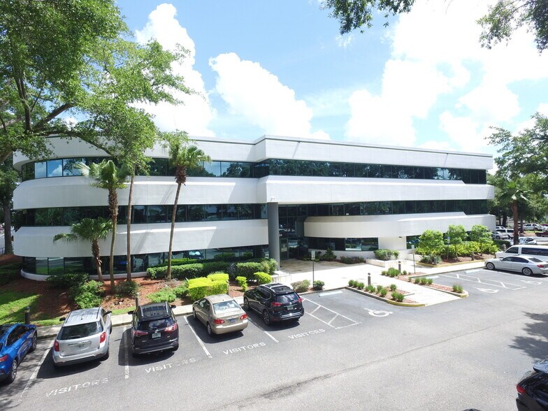 More Photos Of 237 S Westmonte Dr, Altamonte Springs Office For Lease