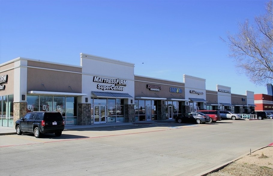 More Photos Of 3510 Northwest Centre Dr, Fort Worth Unknown For Lease