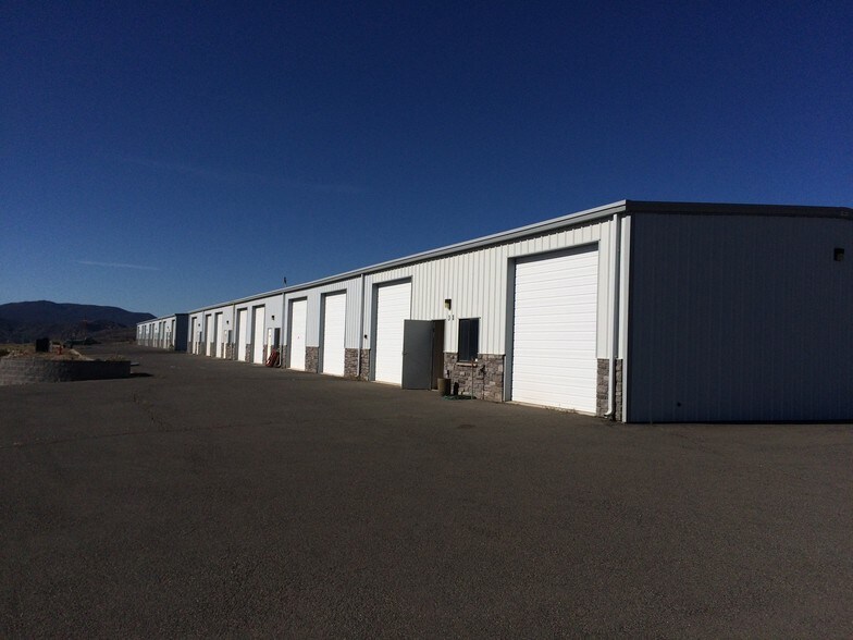 Primary Photo Of 31 Carry Way, Mound House Warehouse For Lease