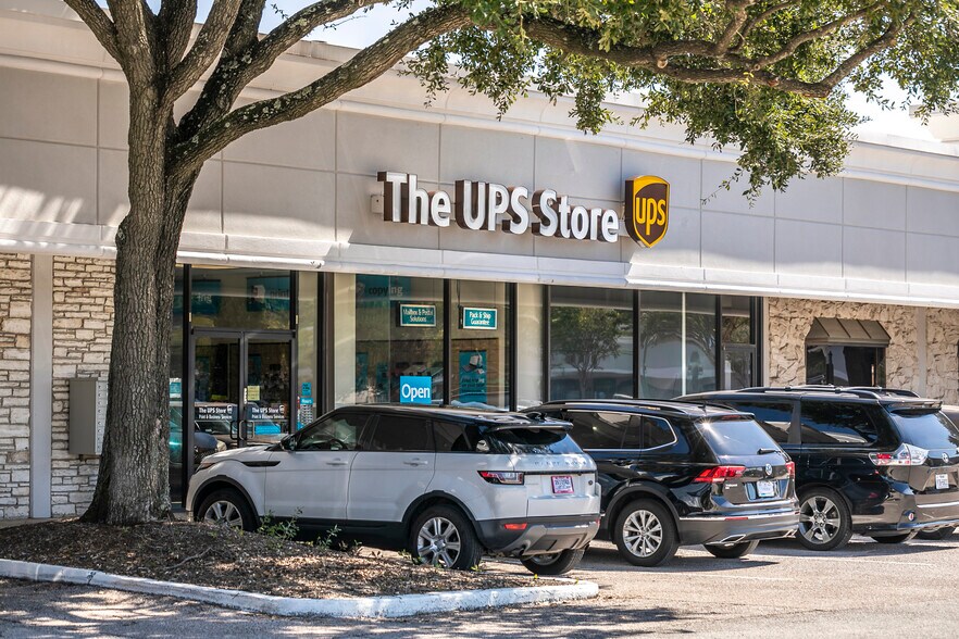 More Photos Of 5450 FM 1960 Rd W, Houston Unknown For Lease