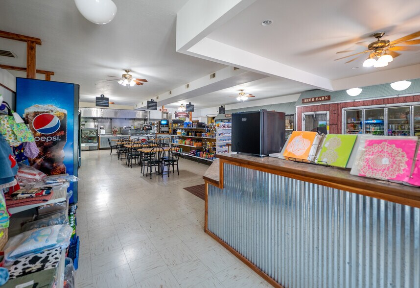 More Photos Of 4634 Highway 185, New Haven Freestanding For Sale