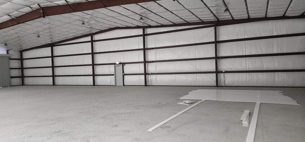 More Photos Of 8499 Tom Chittum loop, New Port Richey Industrial For Sale