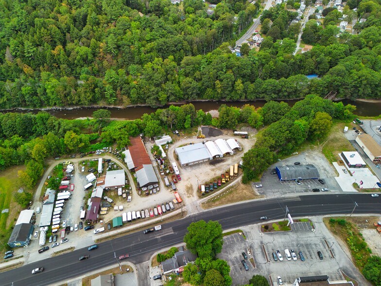 More Photos Of 299 Washington St, Claremont General Retail For Sale