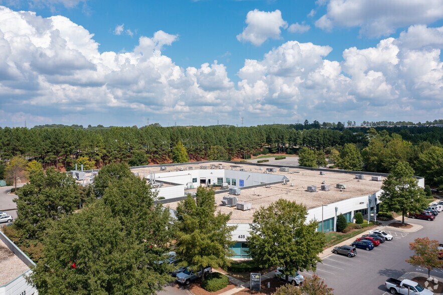 More Photos Of 635 Davis Dr, Morrisville Research And Development For Lease