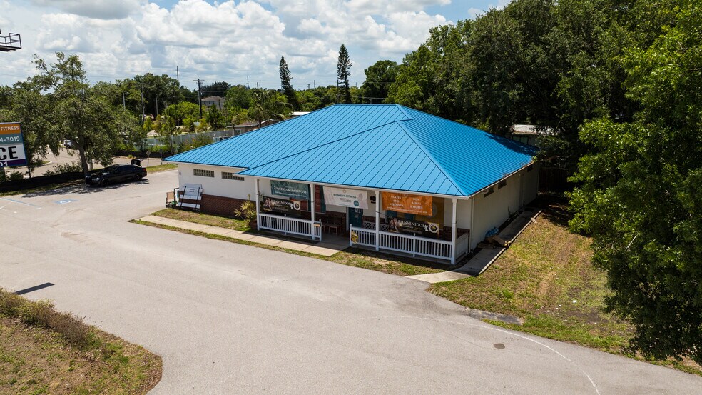 More Photos Of 11331 US Highway 301 Shr, Riverview Office For Sale