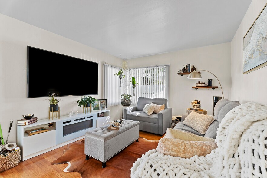 More Photos Of 2126-34 30th st, San Diego Apartments For Sale