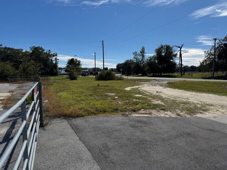 More Photos Of 89 Sr 471, Sumterville Service Station For Lease