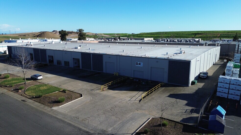 Primary Photo Of 8640-8670 23rd Ave, Sacramento Warehouse For Lease