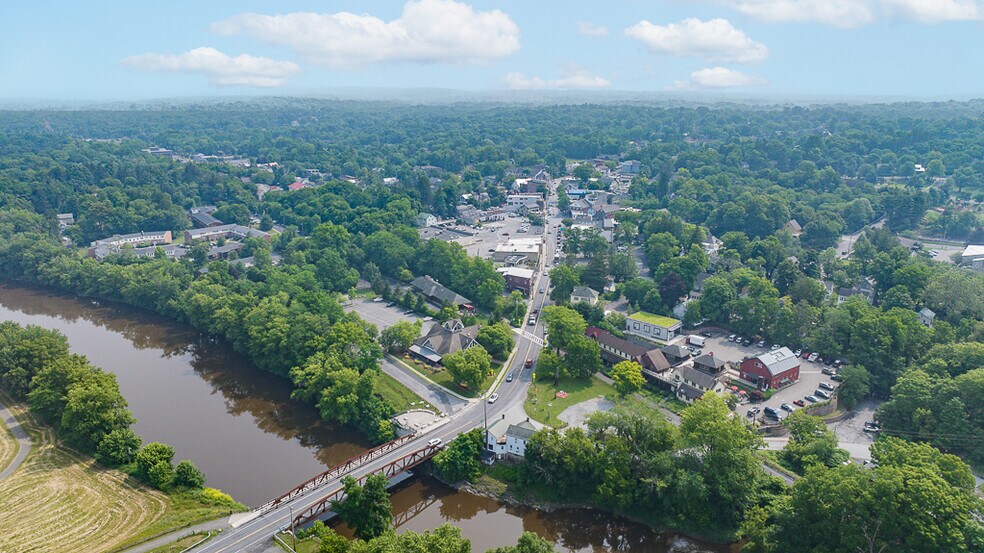 More Photos Of 3 Main St, New Paltz Restaurant For Sale