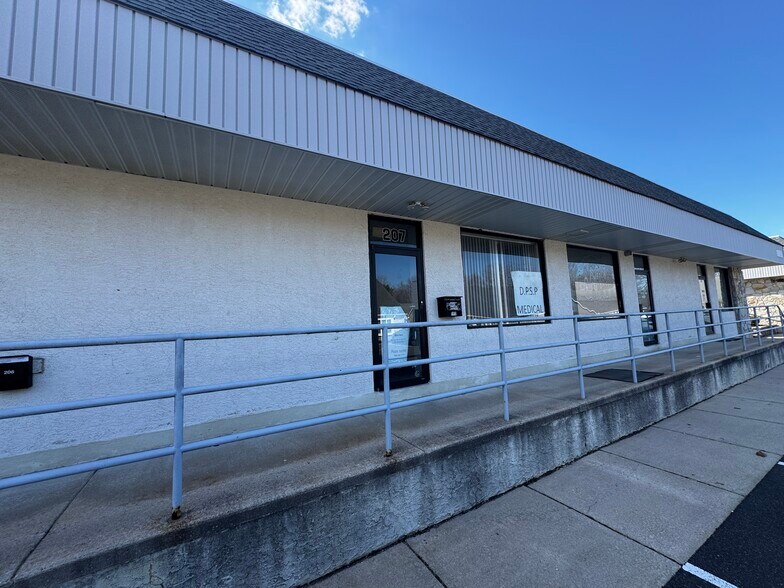 More Photos Of 860 Route 168, Blackwood Storefront Retail Office For Sale