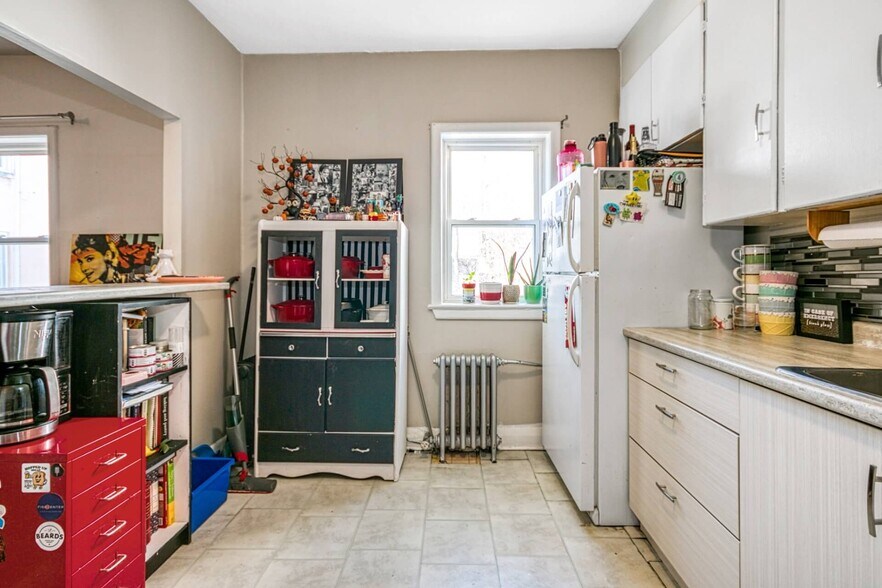 More Photos Of 375-377 Laforest Av, Sudbury Apartments For Sale