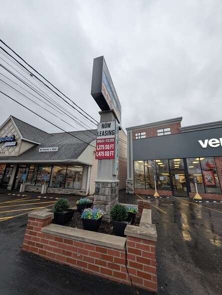 More Photos Of 5221-5223 Main St, Buffalo Freestanding For Lease